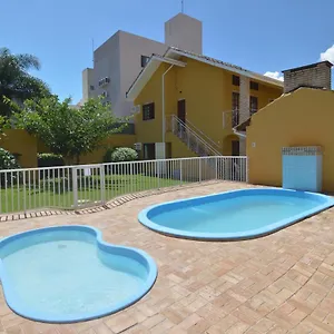 https://residencial-e-pousada-com-piscina-farol.santa-catarina-brasil.com