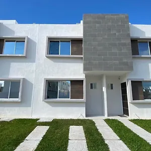 Casa Completa, 3 Recamaras . Apartamento